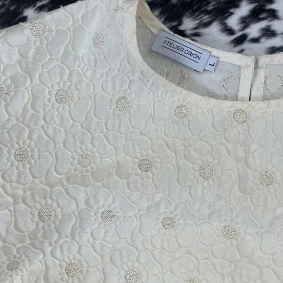 Atelier Orion Women’s Textured Flower Boxy Short Sleeve Size Large - Picture 3 of 7